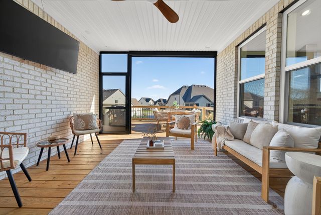 5120 High Park Hill Dr, Arrington, TN 37014