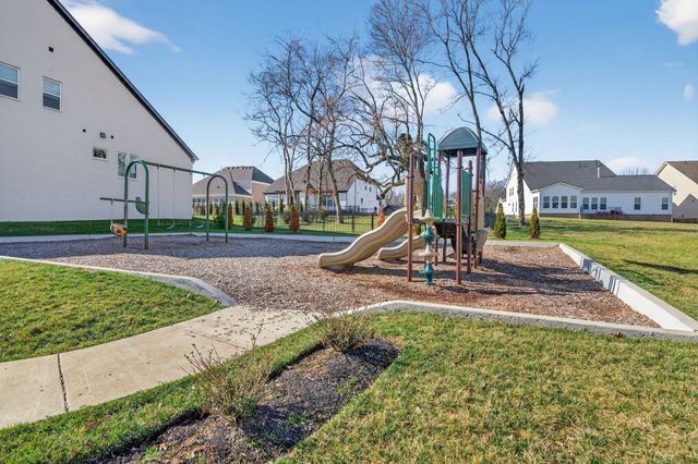 5120 High Park Hill Dr, Arrington, TN 37014