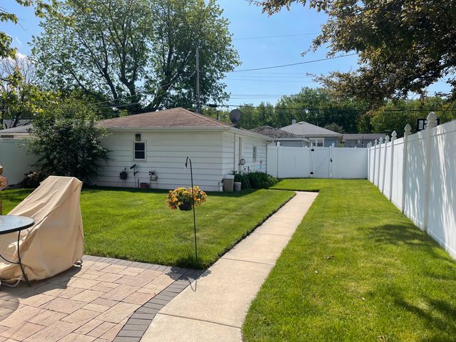 7416 Van Buren Avenue, Hammond, IN 46324
