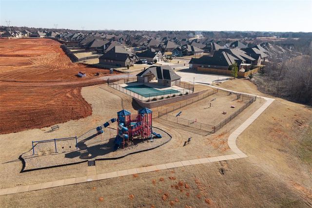 6917 Timber Crest Way, Edmond, OK 73034