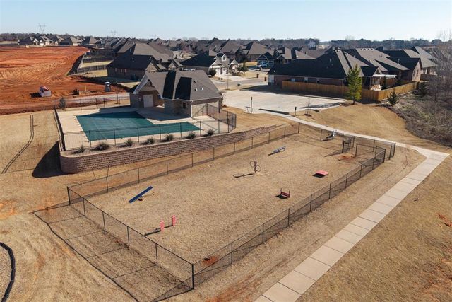 6917 Timber Crest Way, Edmond, OK 73034