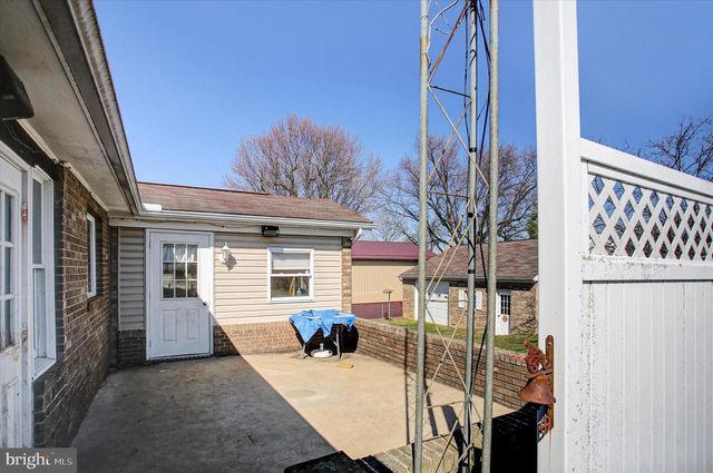 1343 SECOND AVENUE, Chambersburg, PA 17202