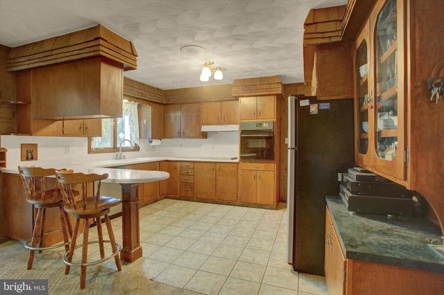 1343 SECOND AVENUE, Chambersburg, PA 17202
