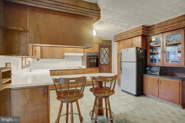 1343 SECOND AVENUE, Chambersburg, PA 17202