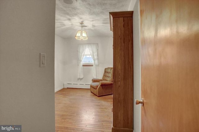 1343 SECOND AVENUE, Chambersburg, PA 17202