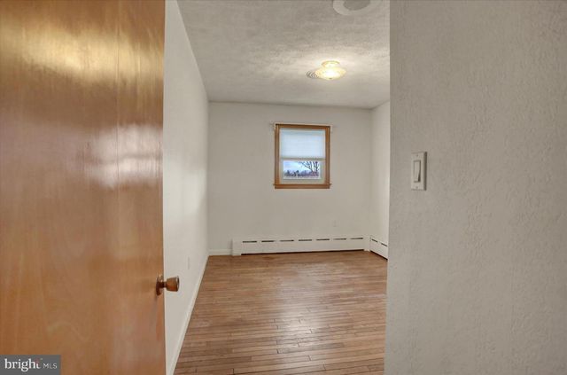 1343 SECOND AVENUE, Chambersburg, PA 17202