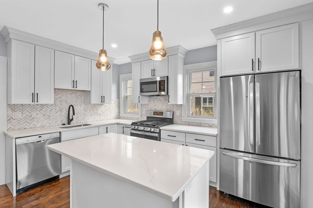 41 Abbott St 1, Beverly, MA 01915