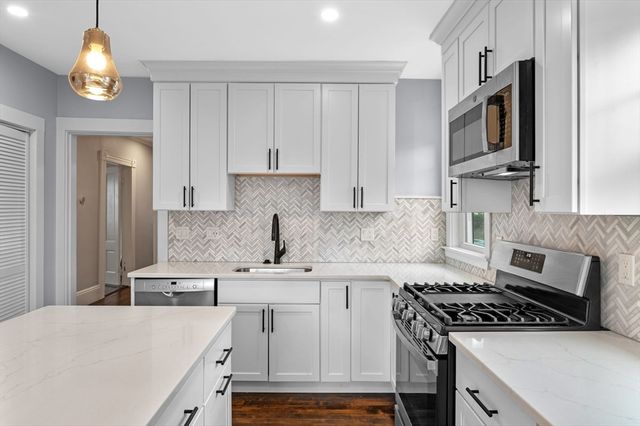 41 Abbott St 1, Beverly, MA 01915