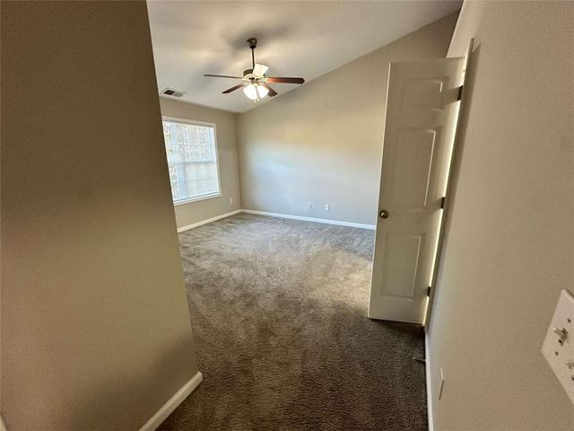 4295 Youngstown Circle, Stone Mountain, GA 30083