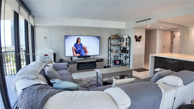 2049 S Ocean Dr 702, Hallandale Beach, FL 33009