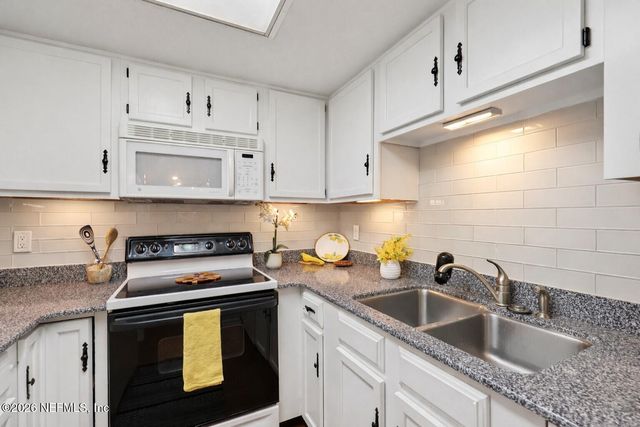 2909 ST JOHNS Avenue 29C, Jacksonville, FL 32205