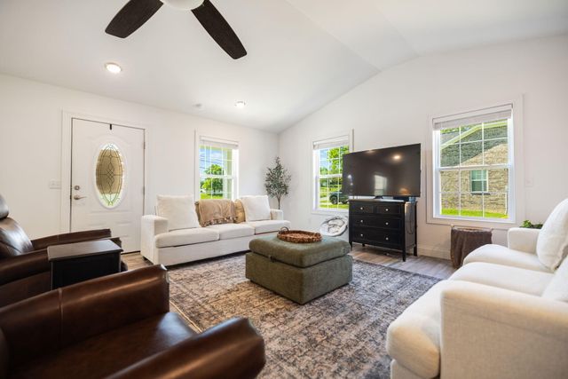 964 McWhorter Road, London, KY 40741