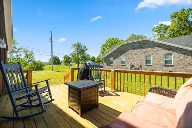 964 McWhorter Road, London, KY 40741