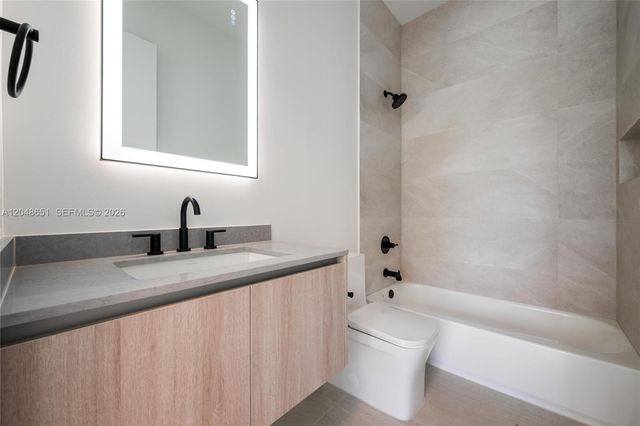 2787 SW 34th Avenue, Miami, FL 33133