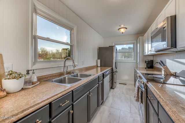 315 Piercy Street, Blountville, TN 37617