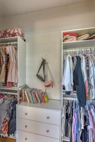 315 Piercy Street, Blountville, TN 37617