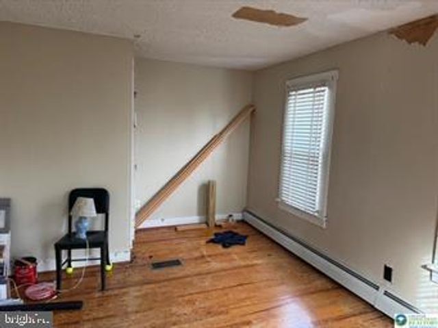 14 CHAPEL DR, Hamburg, PA 19526