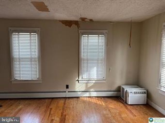 14 CHAPEL DR, Hamburg, PA 19526