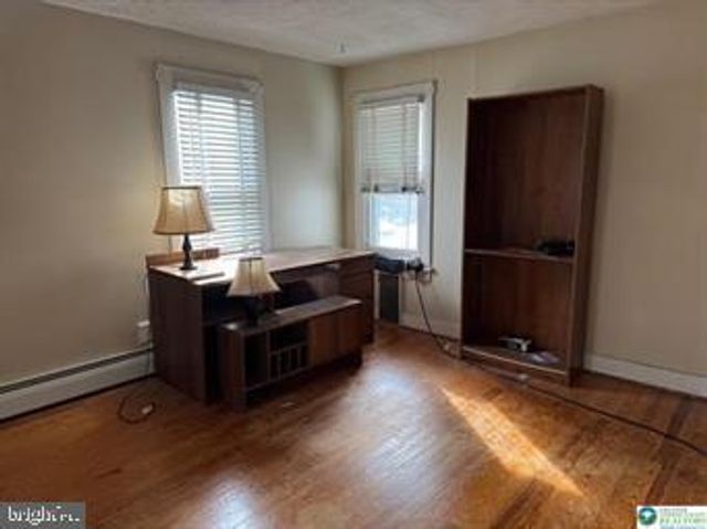 14 CHAPEL DR, Hamburg, PA 19526