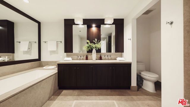 1040 4th Street 405, Santa Monica, CA 90403