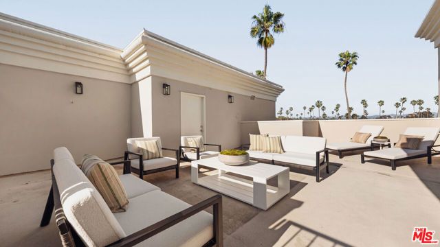 1040 4th Street 405, Santa Monica, CA 90403