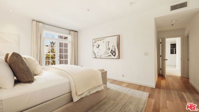 1040 4th Street 405, Santa Monica, CA 90403