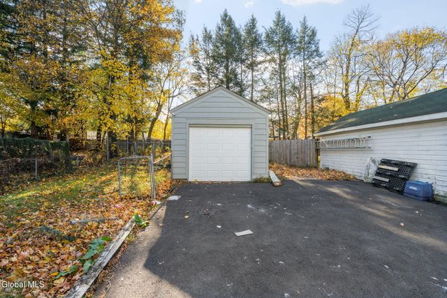 1681 Tibbits Avenue, Troy, NY 12180
