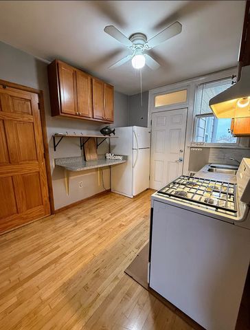 6010 W Seminole Street 2, Chicago, IL 60646