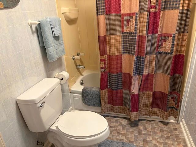 410 E Nott St, Gaffney, SC 29340