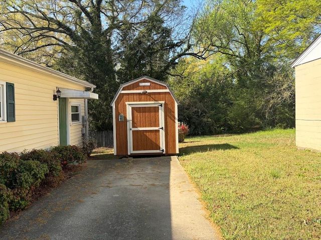 410 E Nott St, Gaffney, SC 29340