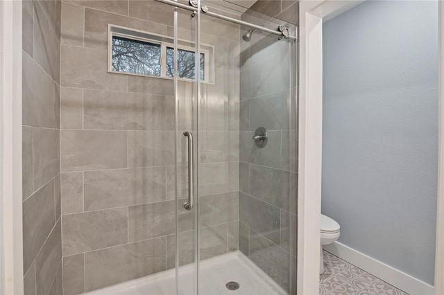 2001 Iroquois LN, Austin, TX 78741