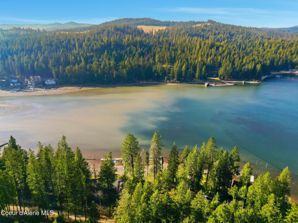 3555 S Azure Waves Drive, Coeur d'Alene, ID 83814 photo 15