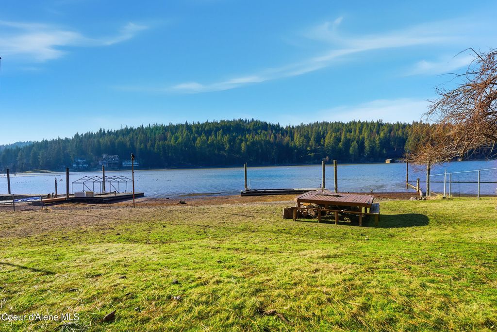 3555 S Azure Waves Drive, Coeur d'Alene, ID 83814 photo 22