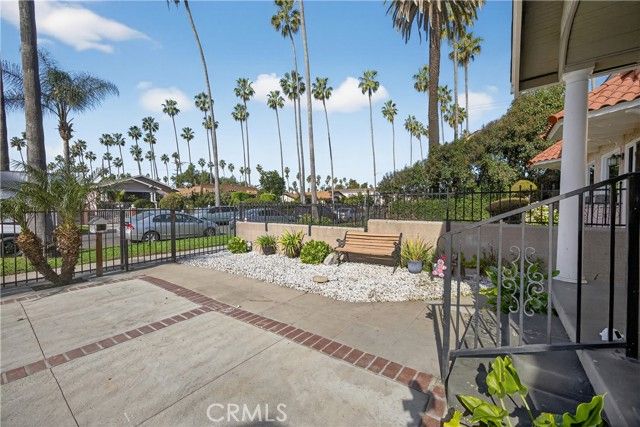 5710 Ruthelen, Los Angeles, CA 90062