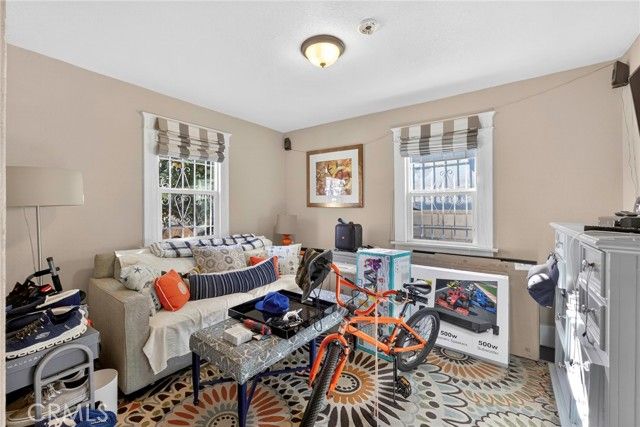 5710 Ruthelen, Los Angeles, CA 90062