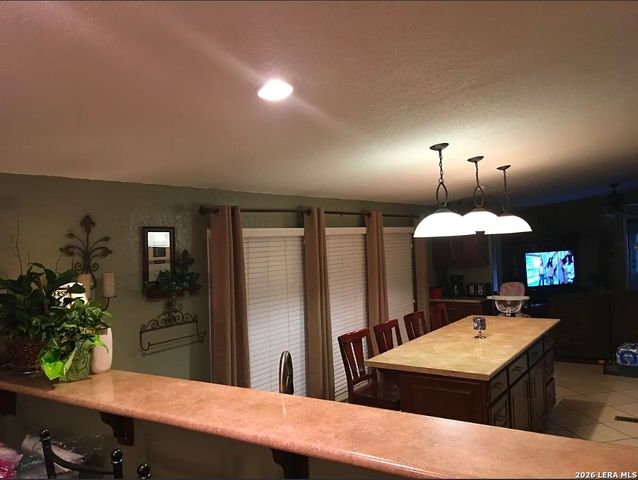 307 Homeridge, La Vernia, TX 78121