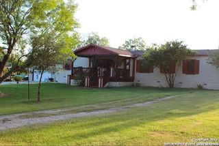 307 Homeridge, La Vernia, TX 78121