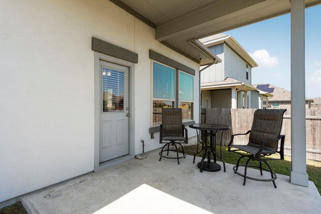 167 Dogvane CIR, Kyle, TX 78640
