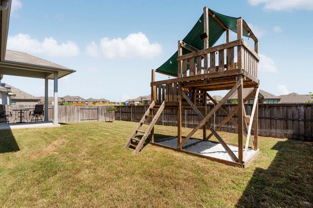 167 Dogvane CIR, Kyle, TX 78640