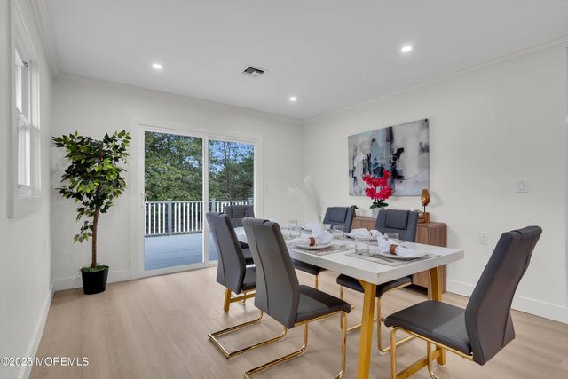 8 Kinsale Street, Toms River, NJ 08757