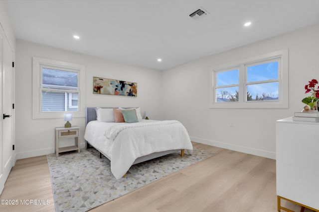 8 Kinsale Street, Toms River, NJ 08757