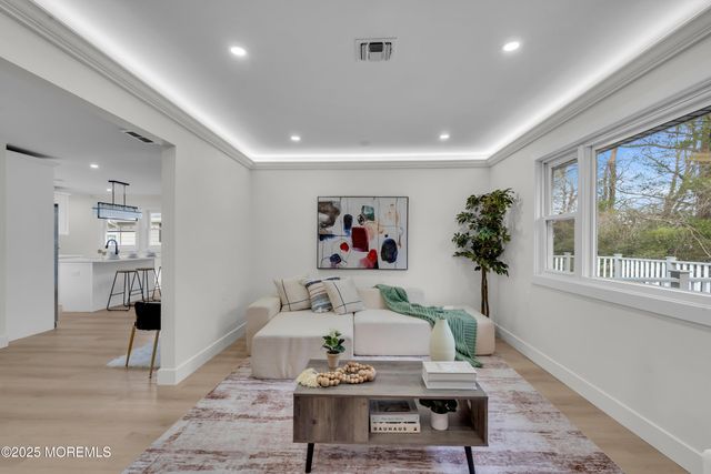 8 Kinsale Street, Toms River, NJ 08757