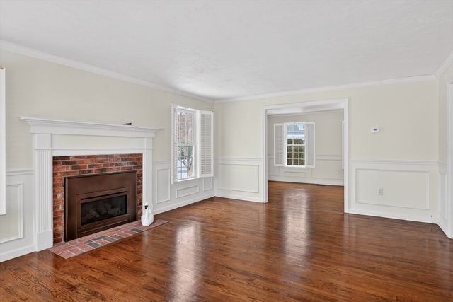 19 Intervale Farm Ln, Northborough, MA 01532