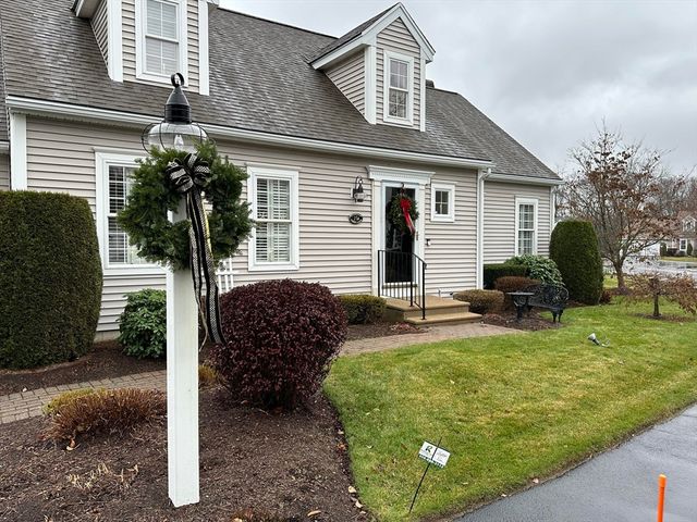 19 Intervale Farm Ln, Northborough, MA 01532