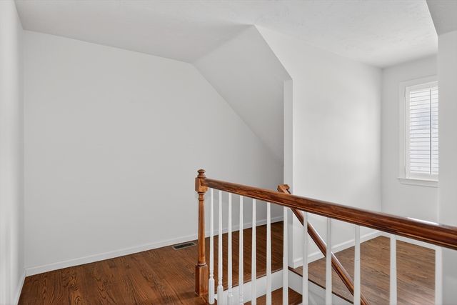 19 Intervale Farm Ln, Northborough, MA 01532