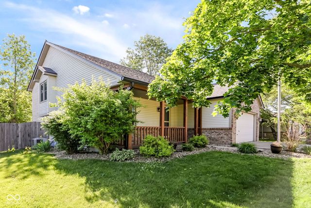 3955 Pebble Beach Drive, Franklin, IN 46131