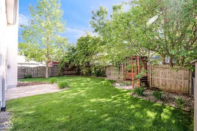 3955 Pebble Beach Drive, Franklin, IN 46131