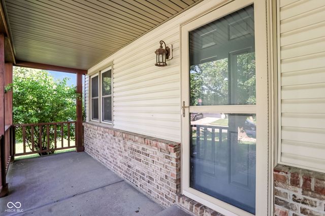 3955 Pebble Beach Drive, Franklin, IN 46131