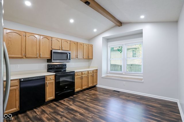 3955 Pebble Beach Drive, Franklin, IN 46131