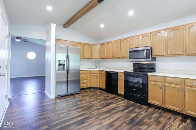 3955 Pebble Beach Drive, Franklin, IN 46131